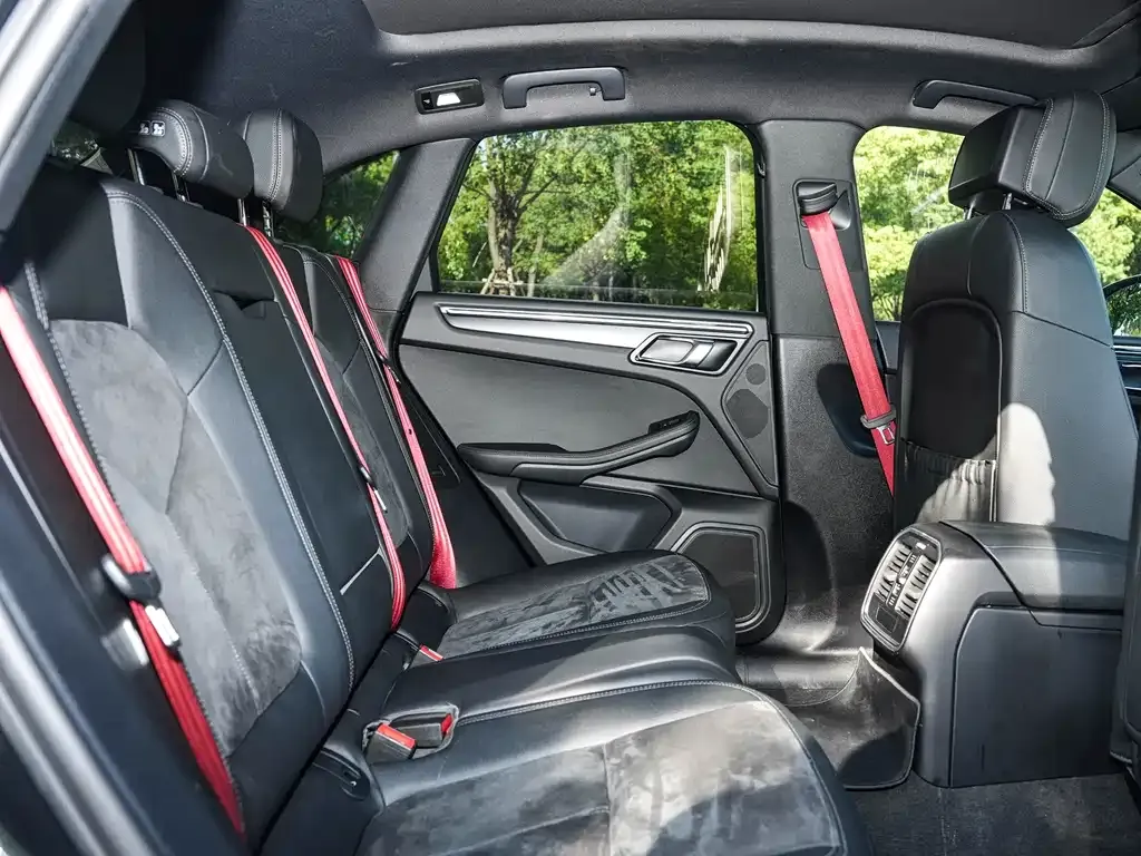 Porsche Macan 2021 из CN, фото 10
