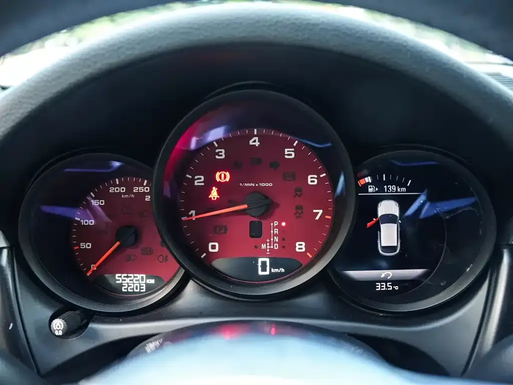 Porsche Macan 2021 из CN, фото 8