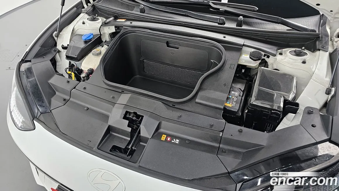 Hyundai Ioniq6 2023 из KR, фото 6