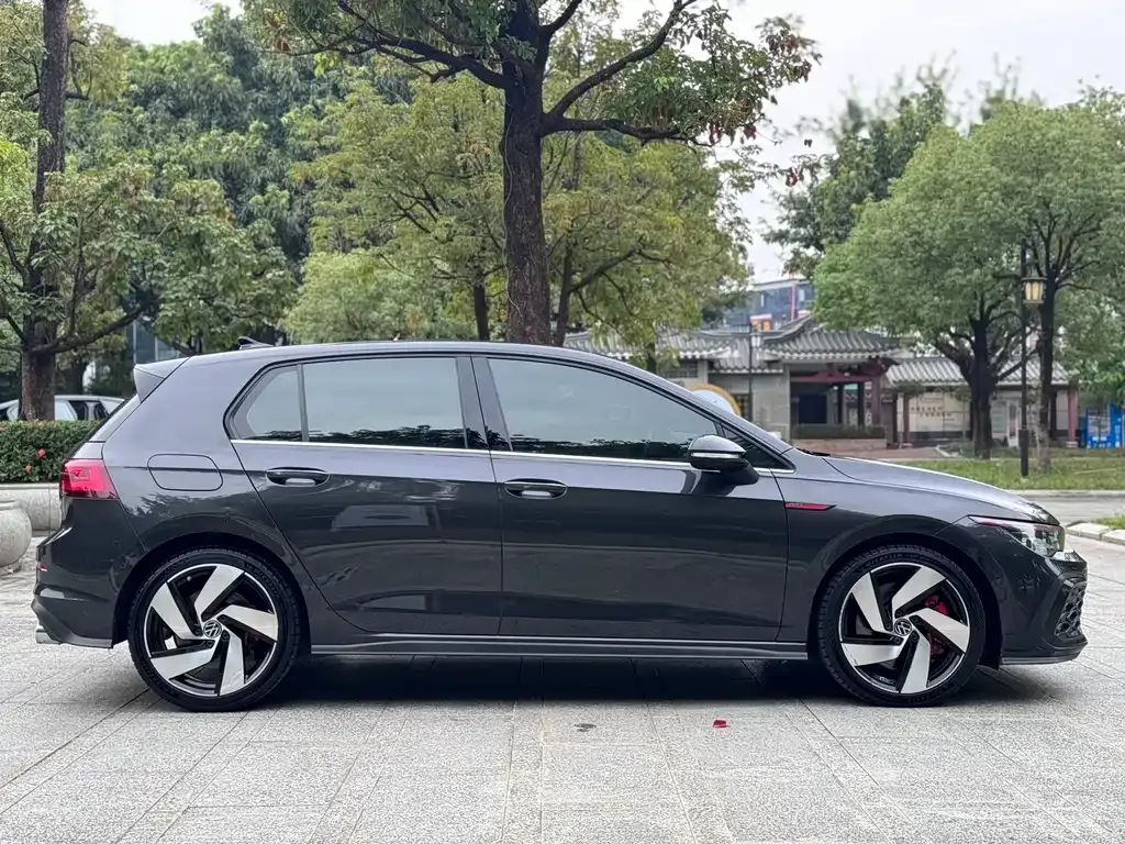 Volkswagen Golf GTI 2021 из CN, фото 10