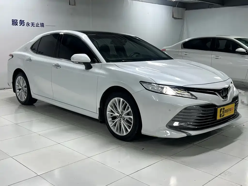Toyota Camry 2021 из CN, фото 3