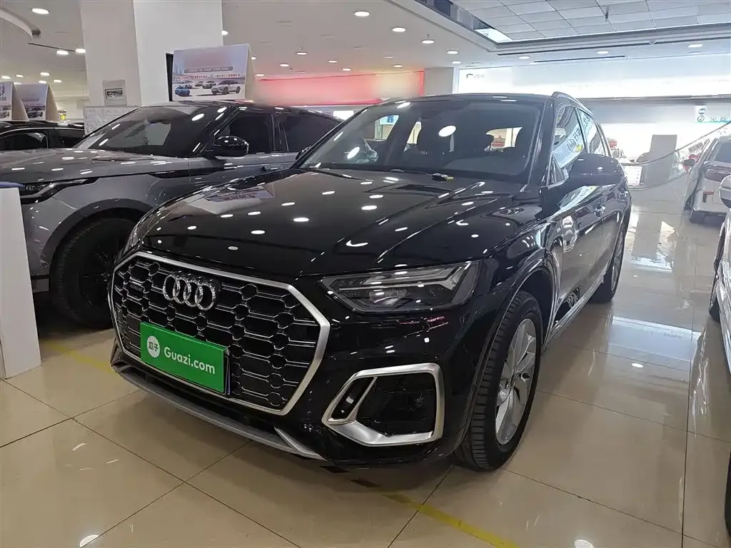 Audi Q5L 2022 из CN, фото 2