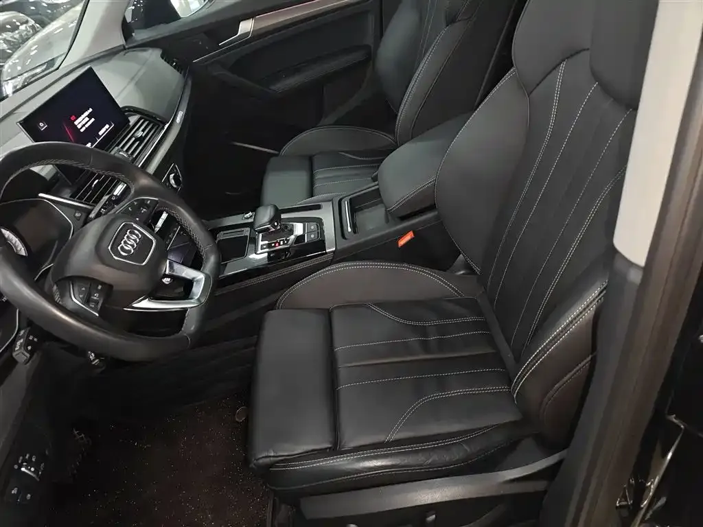 Audi Q5L 2022 из CN, фото 8