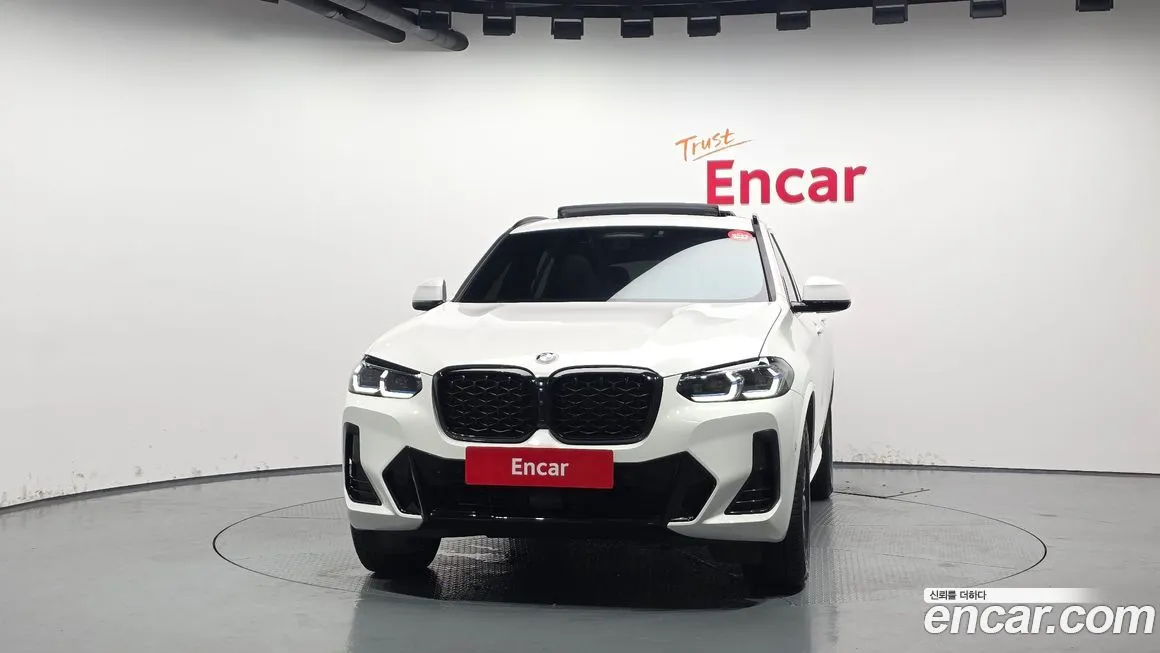 BMW X4 2023 из KR, фото 3