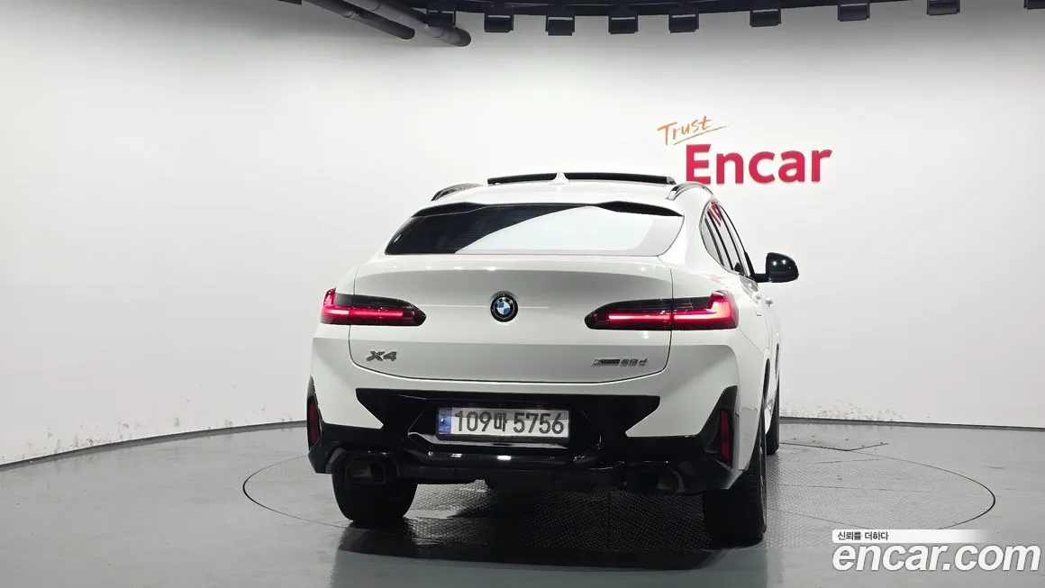 BMW X4 2023 из KR, фото 4