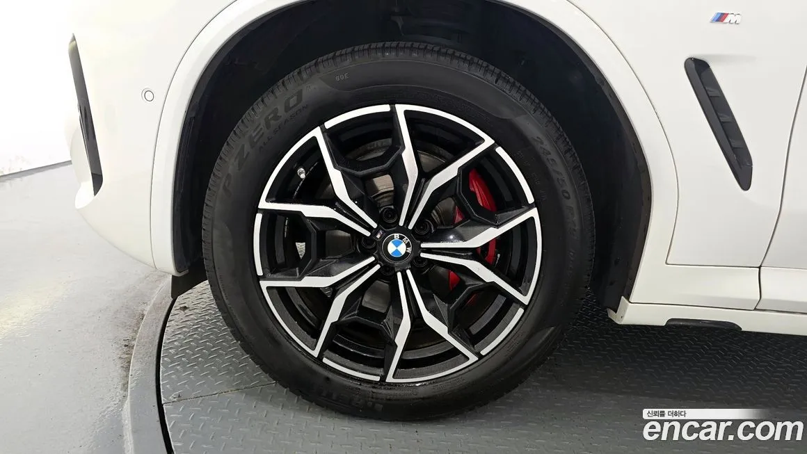 BMW X4 2023 из KR, фото 5
