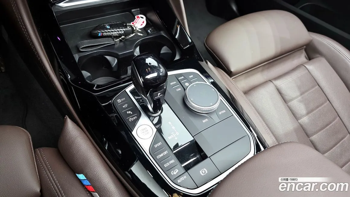 BMW X4 2023 из KR, фото 9