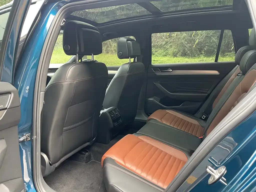 Volkswagen Viloran 2022 из CN, фото 9
