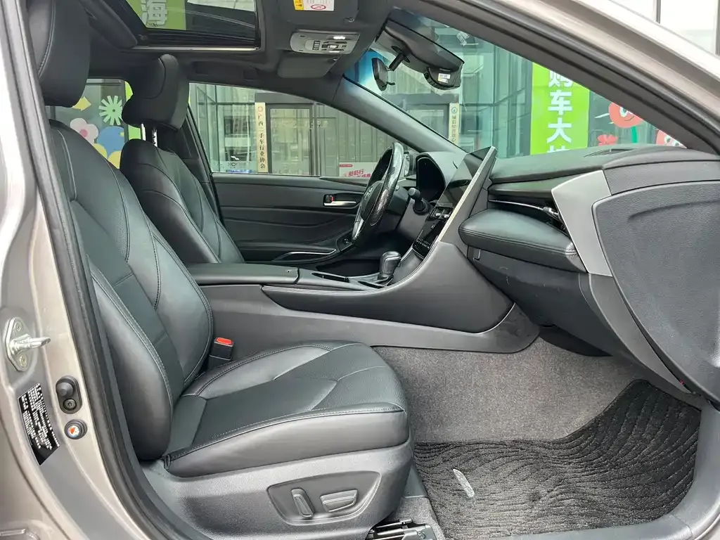 Toyota Avalon 2023 из CN, фото 10
