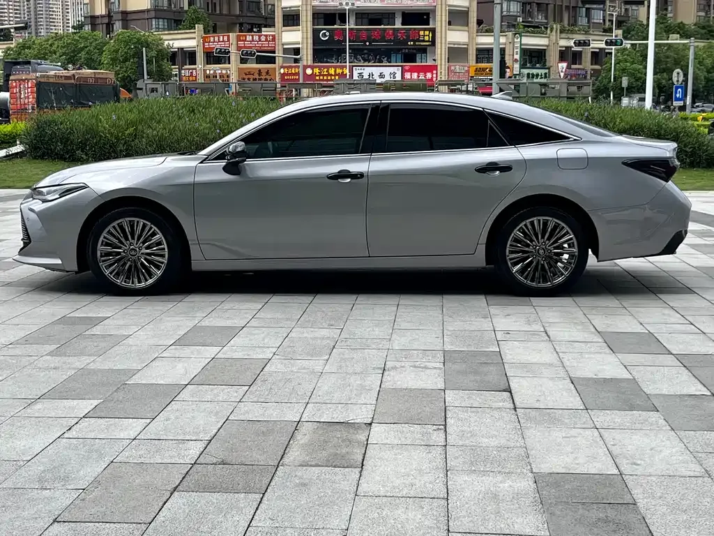 Toyota Avalon 2023 из CN, фото 8