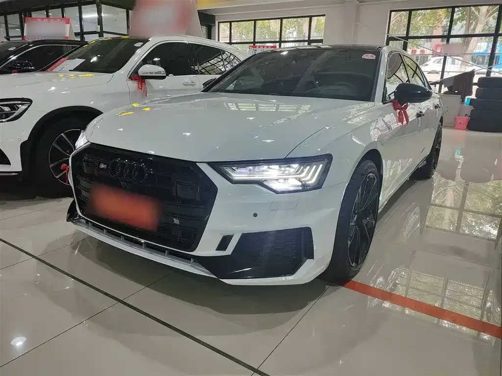 Audi A6L 2022 из CN, фото 2