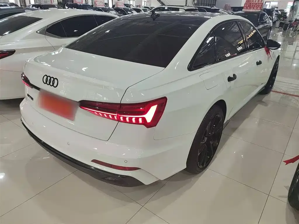 Audi A6L 2022 из CN, фото 7