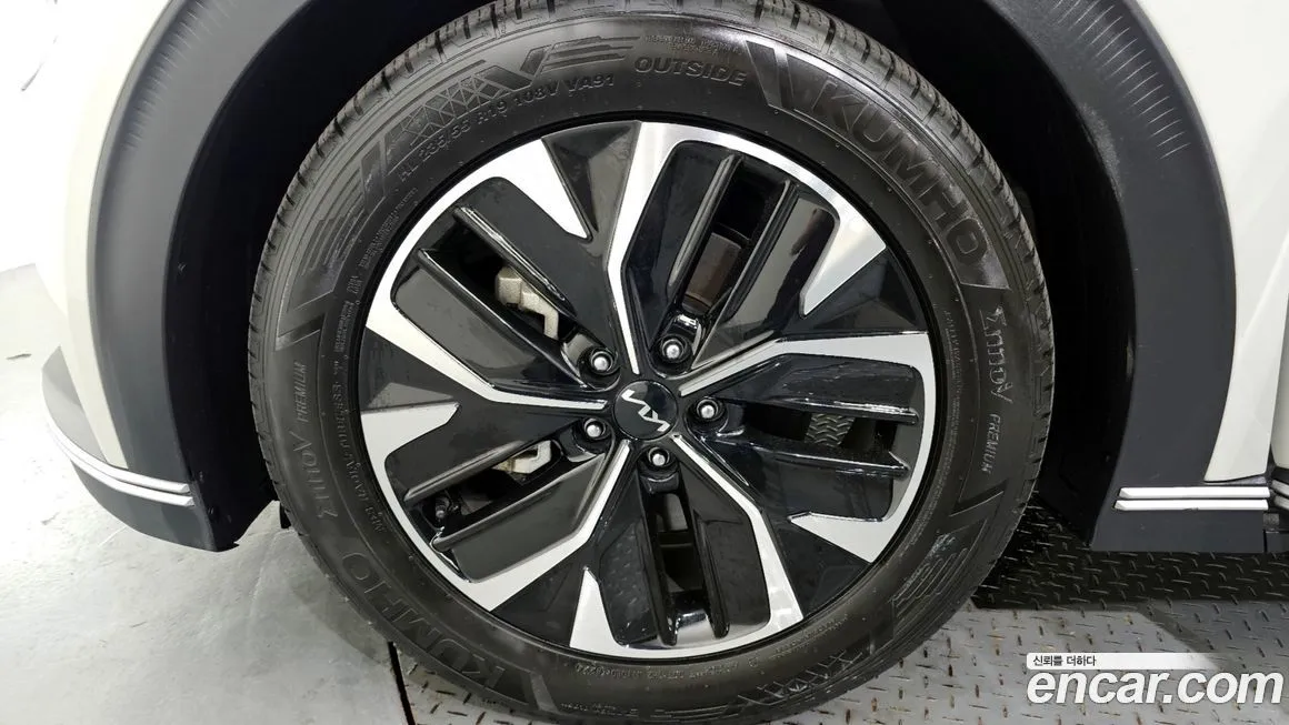 Kia EV6 2022 из KR, фото 5