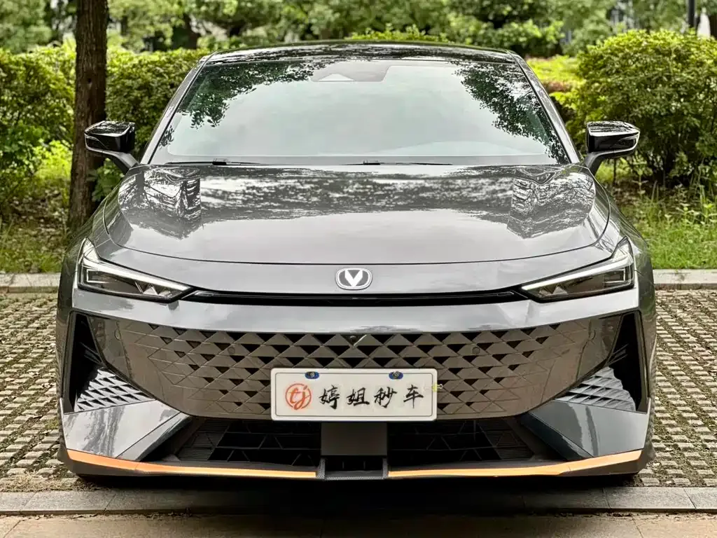 Changan UNI-V 2024 из CN, фото 2