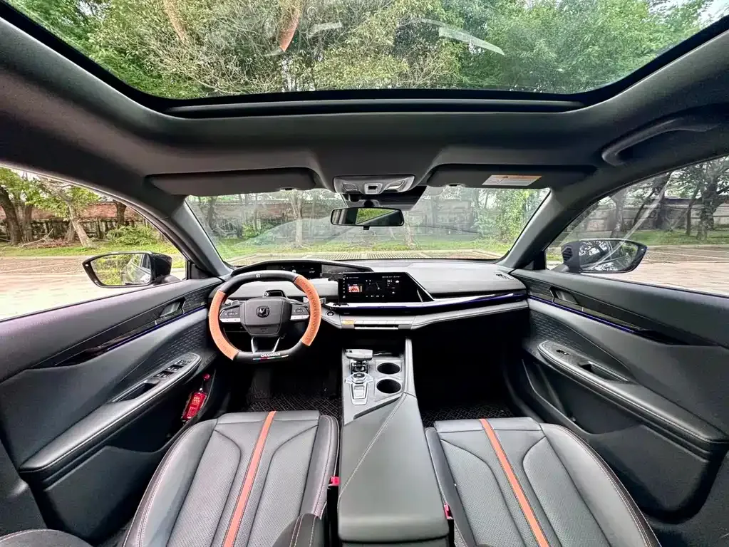 Changan UNI-V 2024 из CN, фото 7