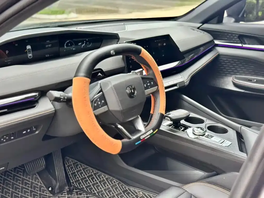 Changan UNI-V 2024 из CN, фото 8