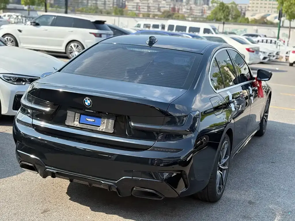 BMW 3 Series 2021 из CN, фото 10