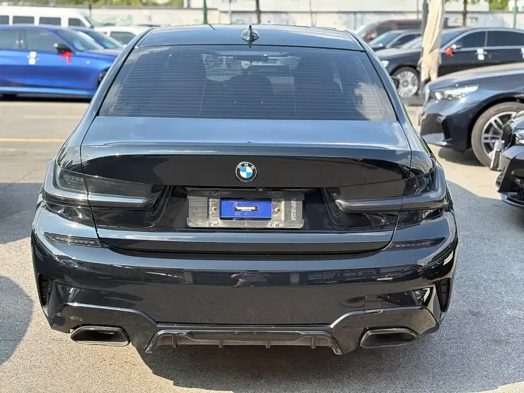 BMW 3 Series 2021 из CN, фото 8