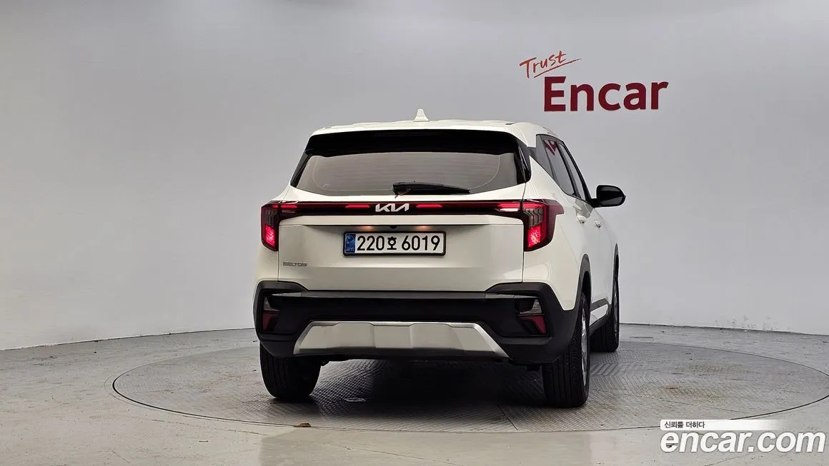 Kia Seltos 2024 из KR, фото 4