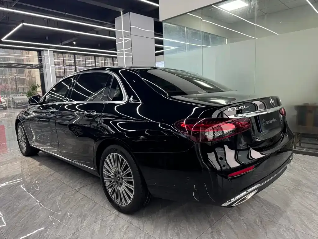 Mercedes-Benz E-Class 2023 из CN, фото 3