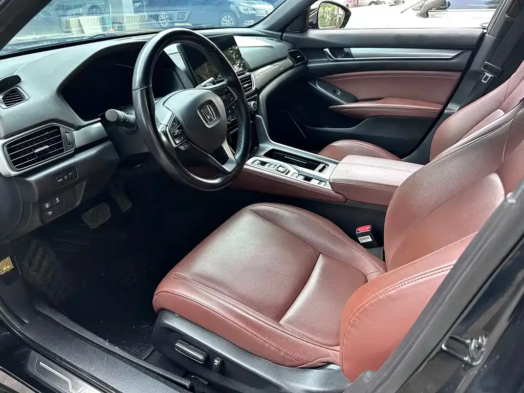 Honda Inspire 2022 из CN, фото 6