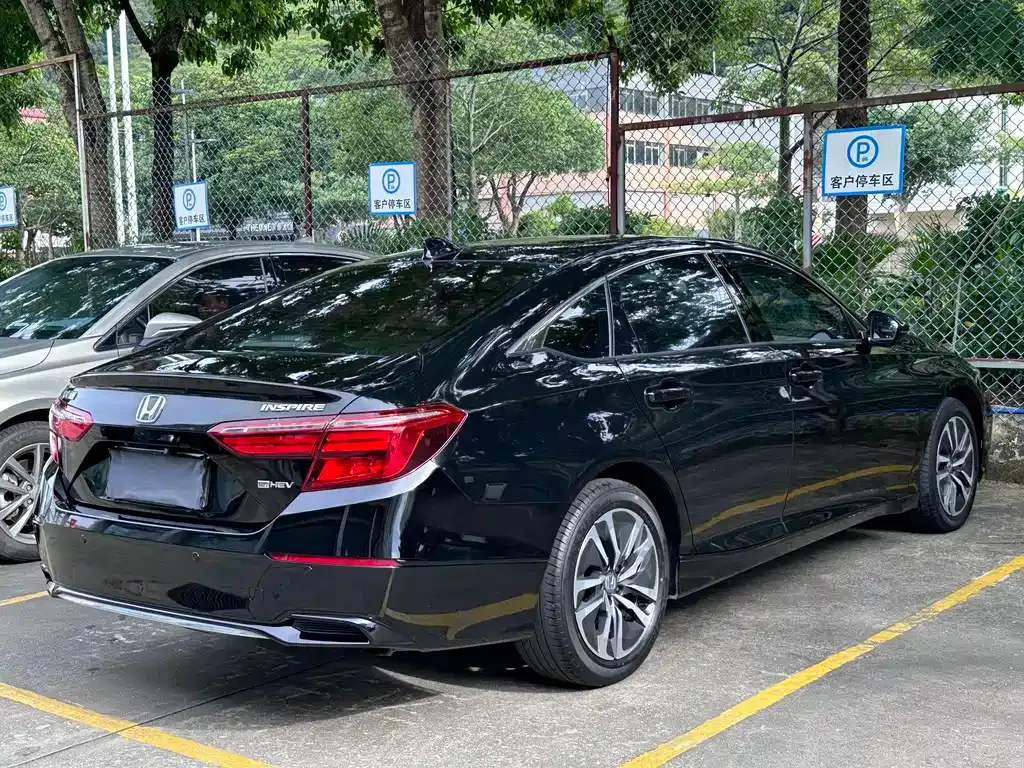 Honda Inspire 2022 из CN, фото 7