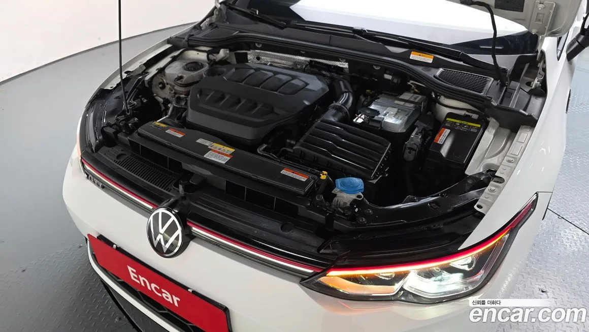 Volkswagen Golf 2022 из KR, фото 6