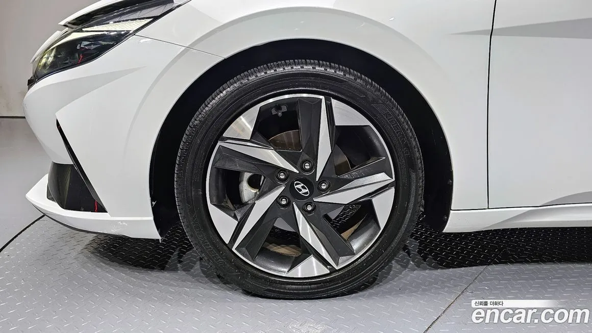 Hyundai AVANTE 2021 из KR, фото 5