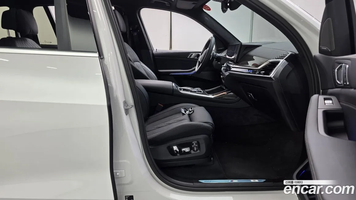 BMW X7 2025 из KR, фото 10