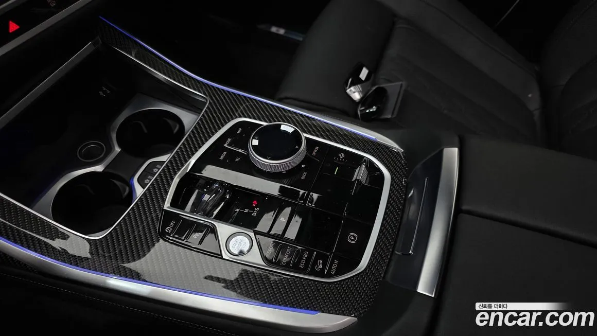 BMW X7 2025 из KR, фото 9