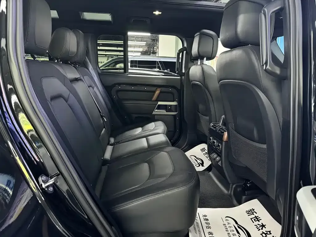 Land Rover Defender 2024 из CN, фото 10