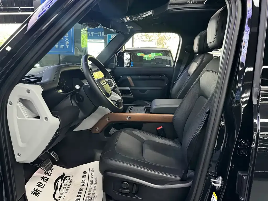 Land Rover Defender 2024 из CN, фото 4
