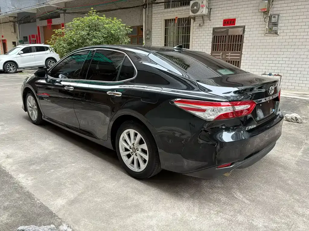 Toyota Camry 2022 из CN, фото 6