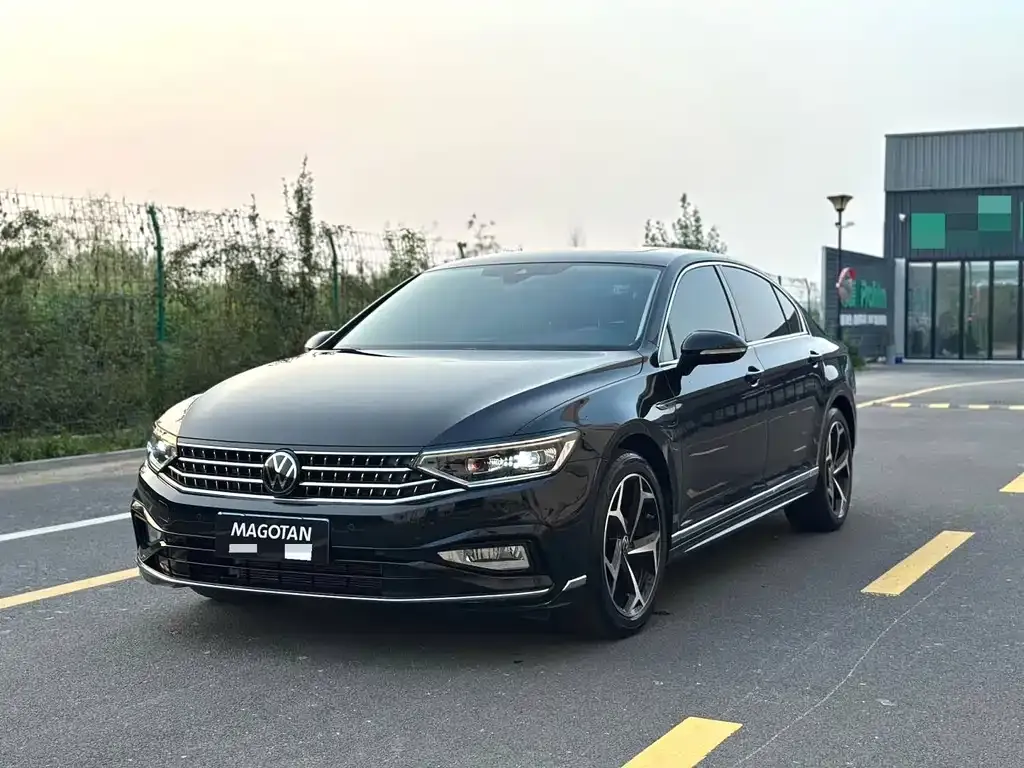 Volkswagen Magotan 2023 из CN, фото 1
