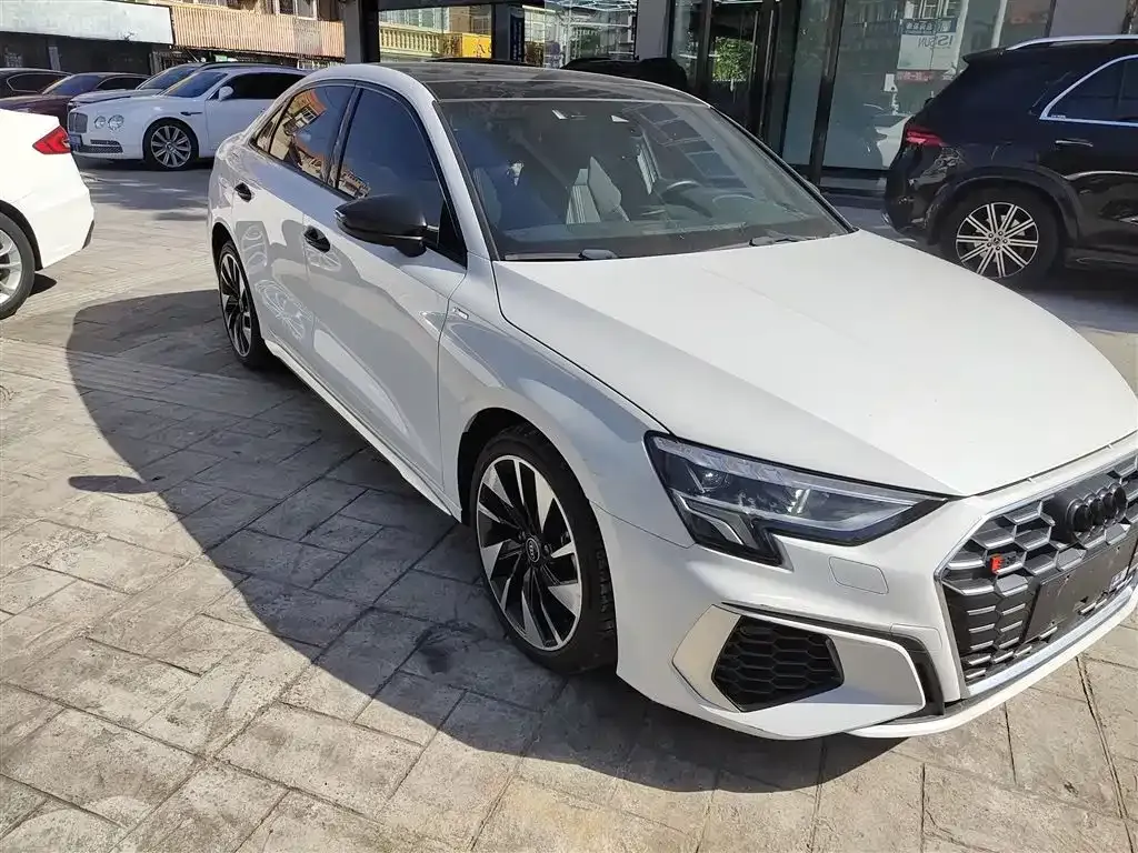 Audi A3 2022 из CN, фото 4
