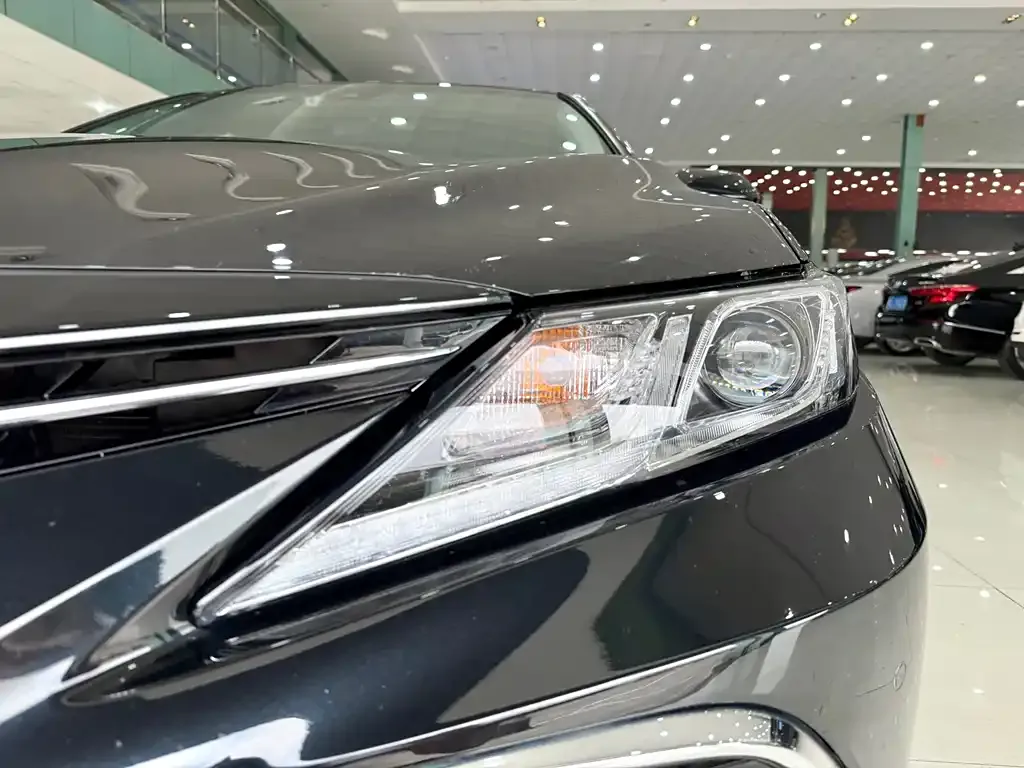 Toyota Camry 2021 из CN, фото 4