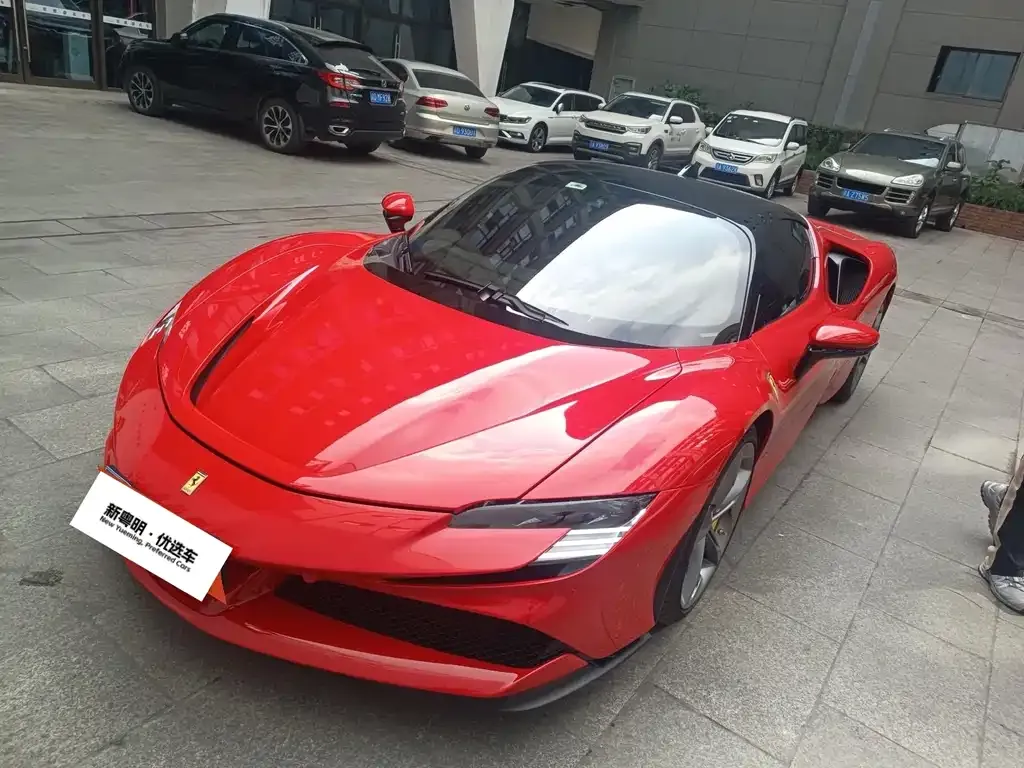 Ferrari SF90 2023 из CN, фото 1
