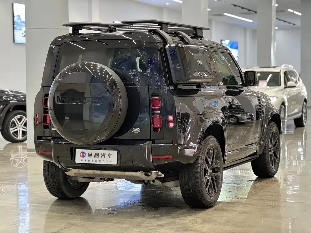 Land Rover Defender — фото 4