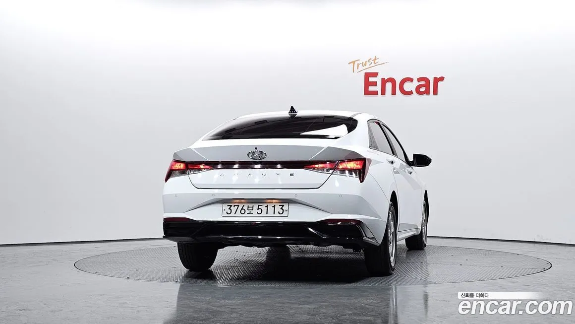 Hyundai AVANTE 2023 из KR, фото 4