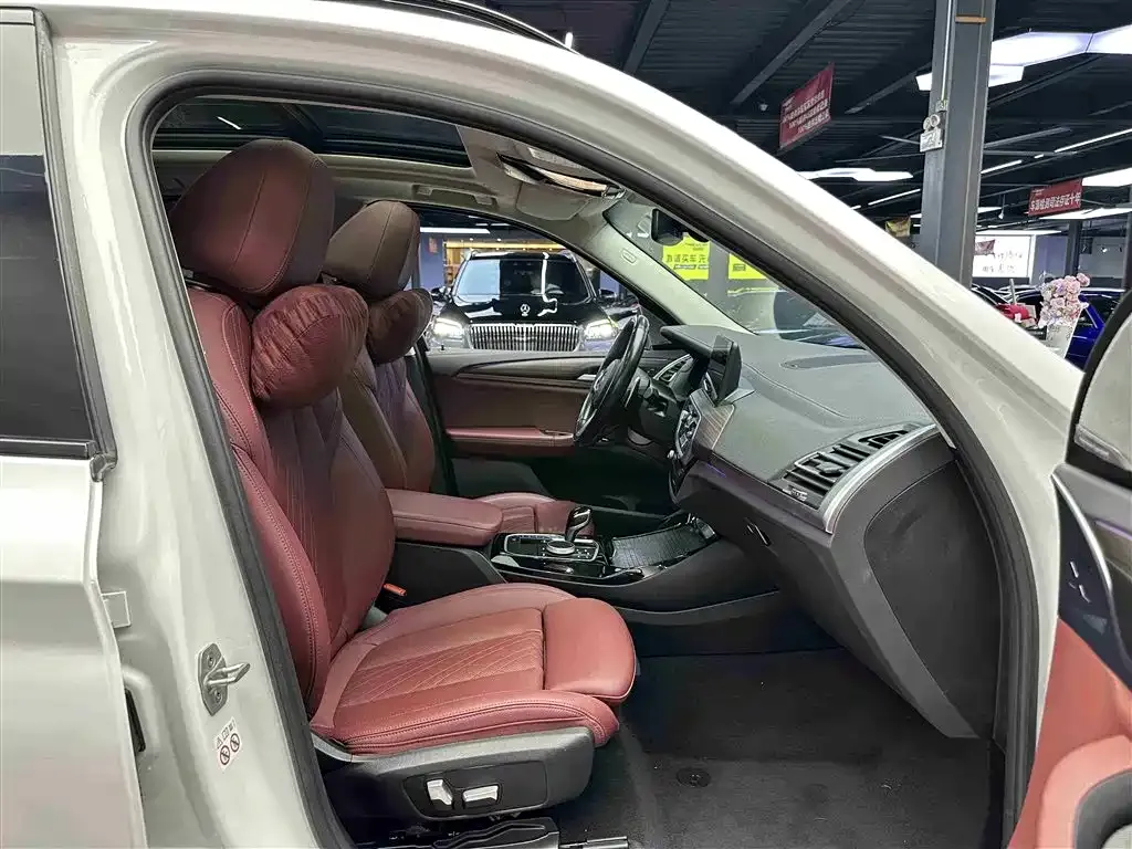 BMW X3 2022 из CN, фото 4