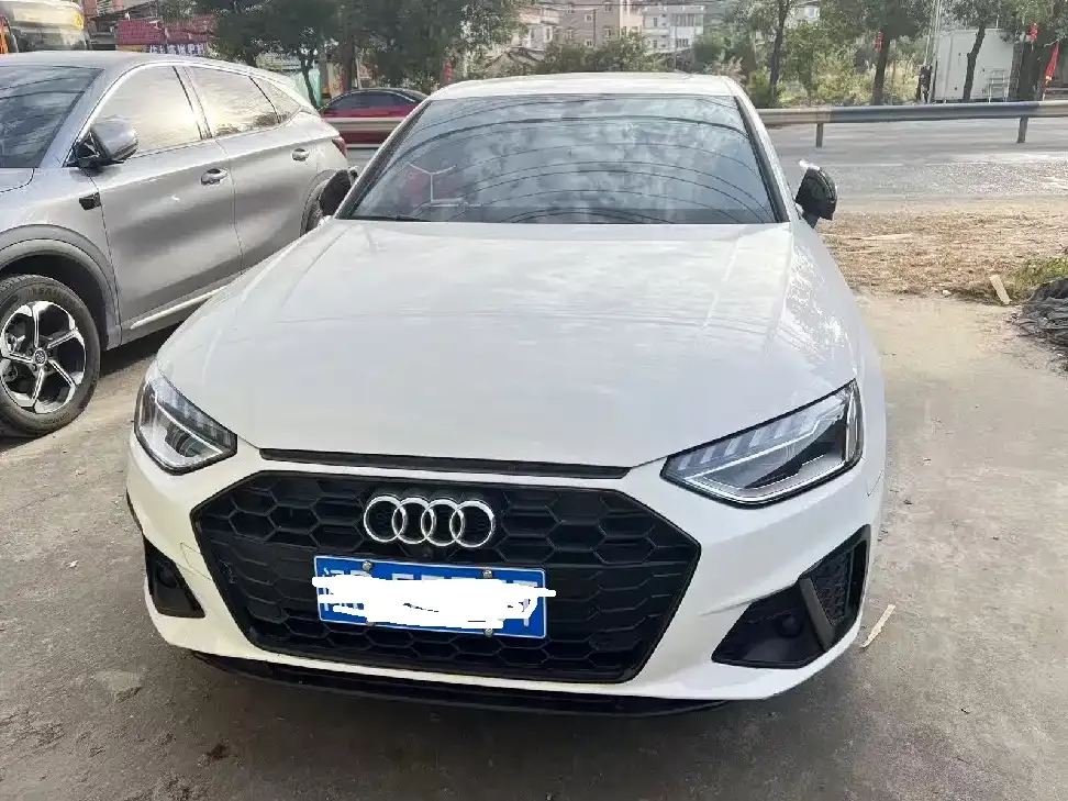 Audi A4L 2025 из CN, фото 2