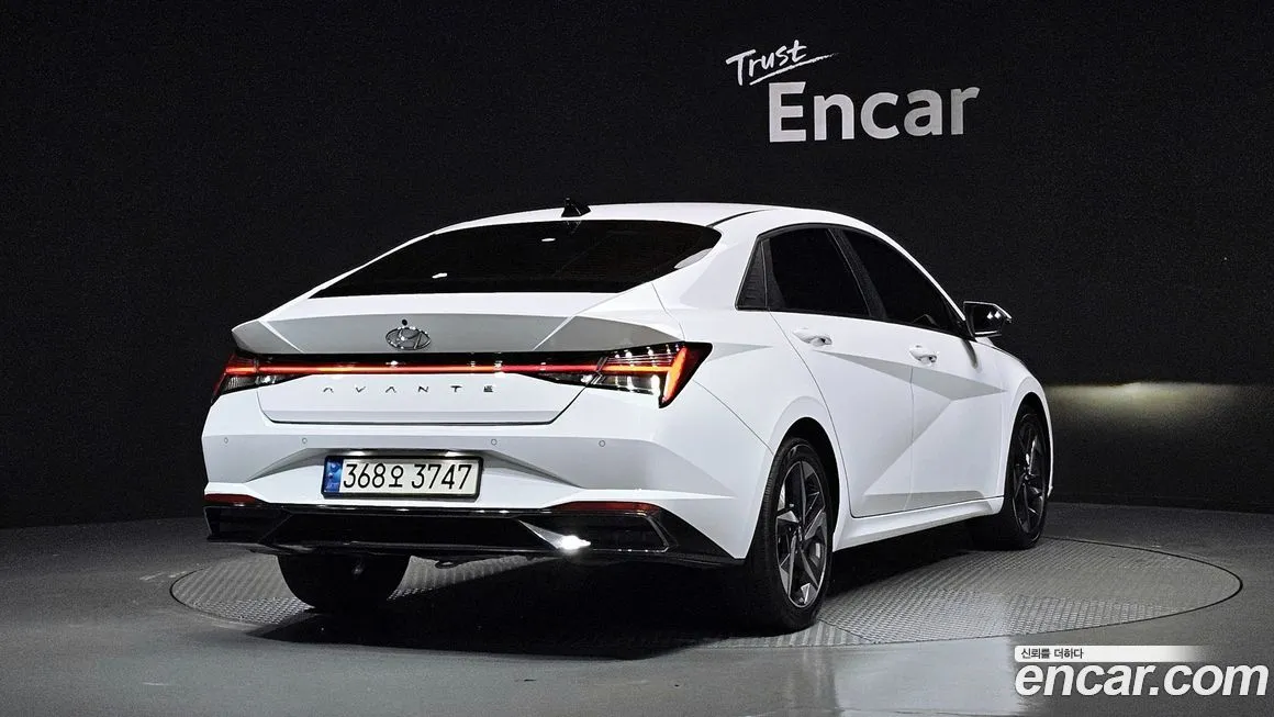 Hyundai AVANTE — фото 2
