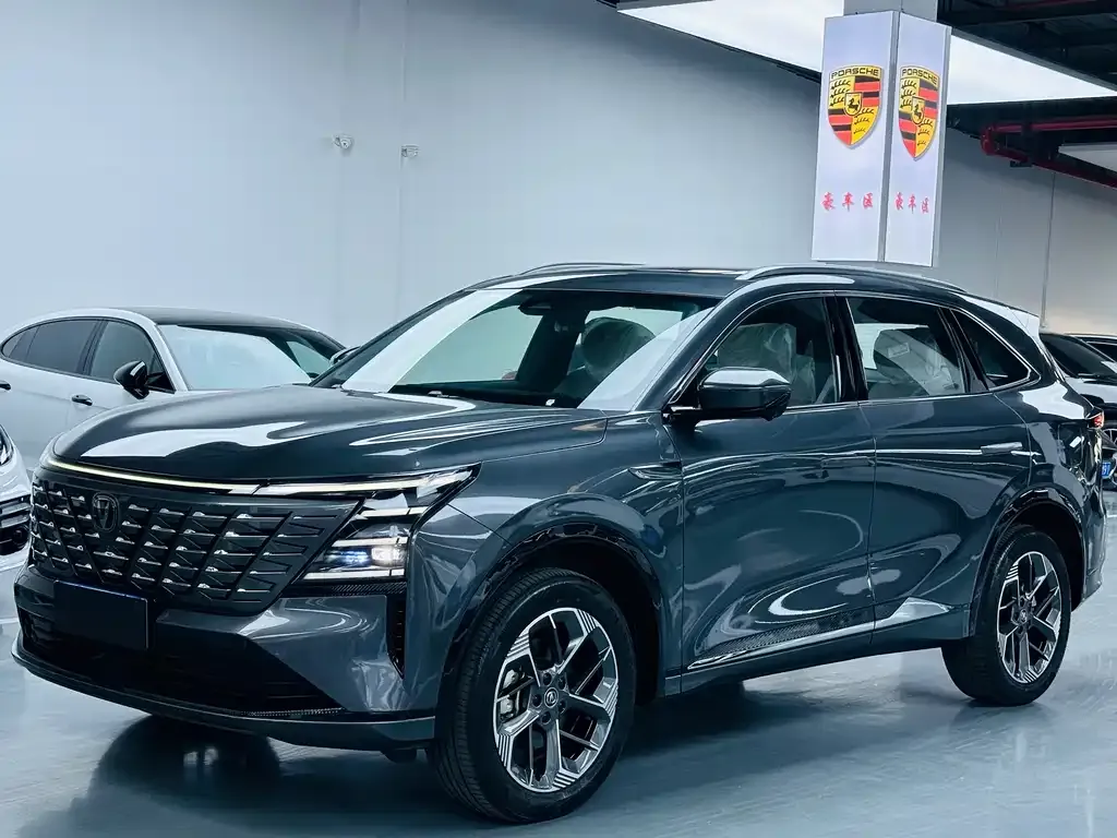 Changan CS75PLUS 2025 из CN, фото 1
