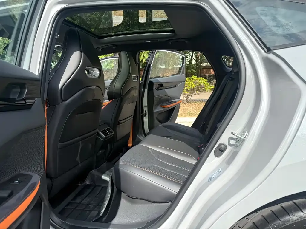 Changan UNI-V 2022 из CN, фото 6