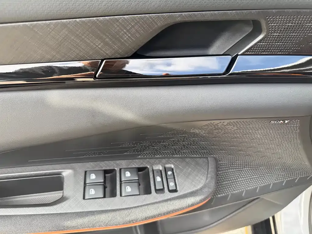 Changan UNI-V 2022 из CN, фото 7