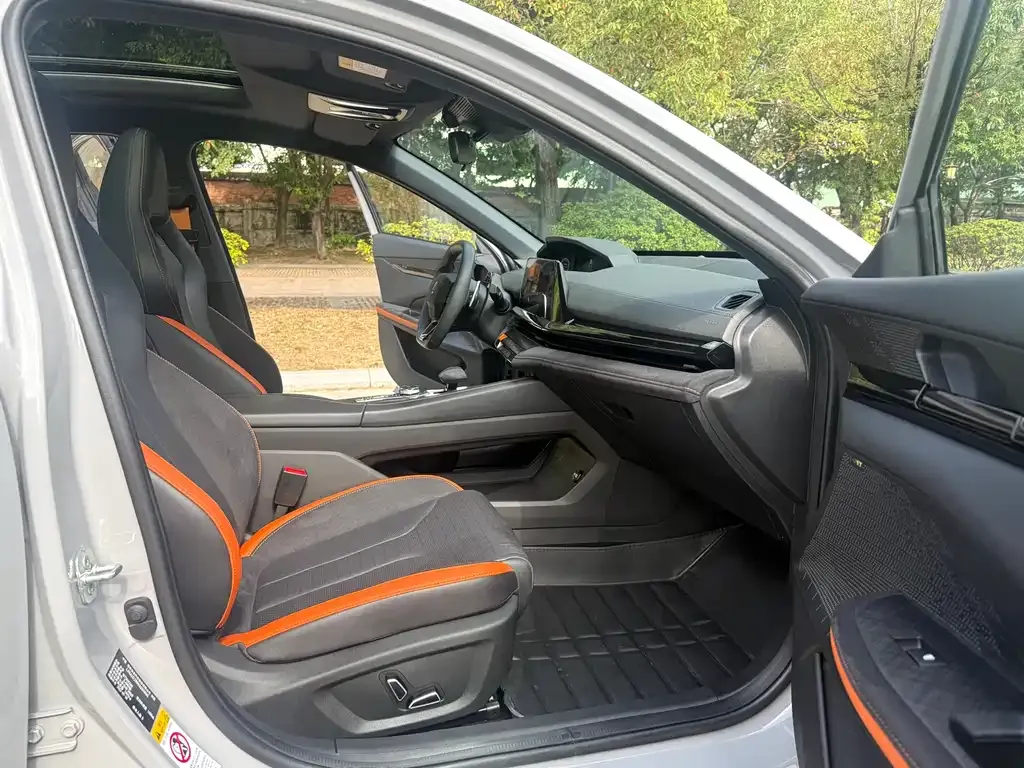 Changan UNI-V 2022 из CN, фото 9