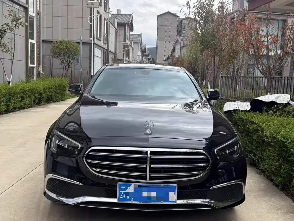 Mercedes-Benz E-Class 2023 из CN, фото 2