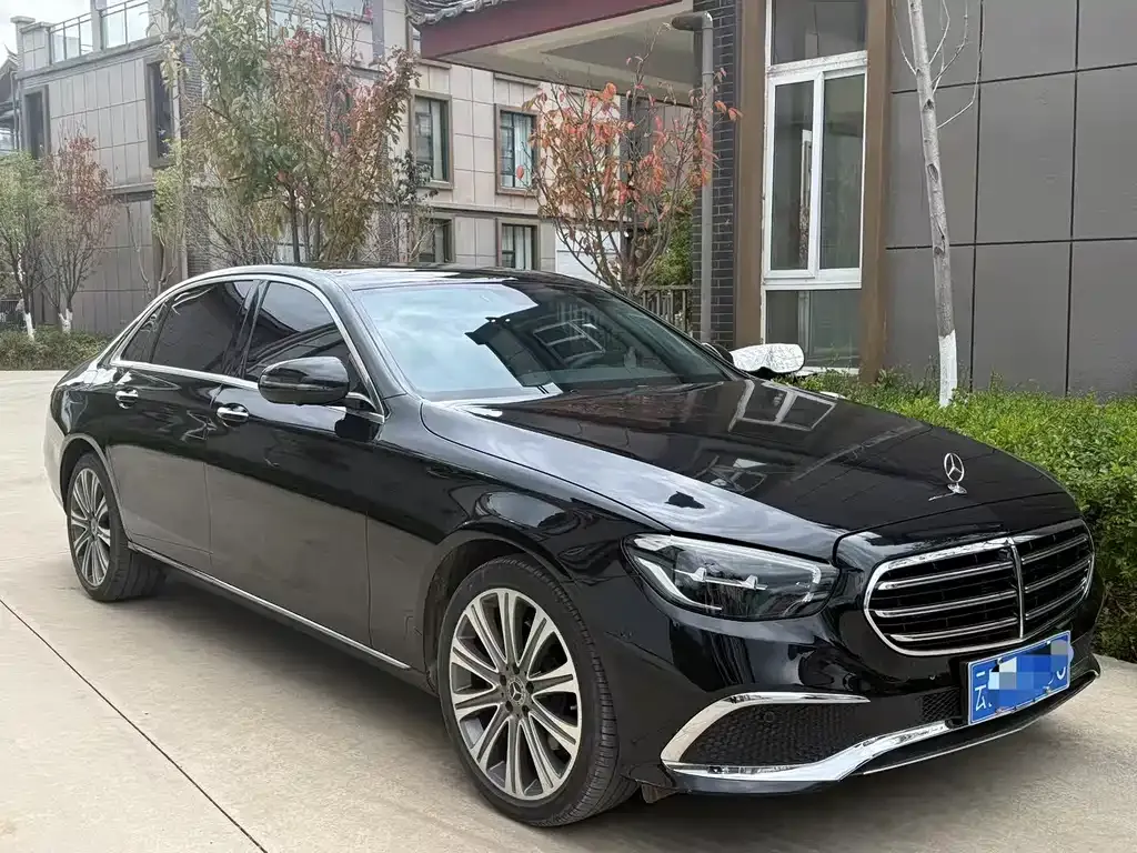 Mercedes-Benz E-Class 2023 из CN, фото 3