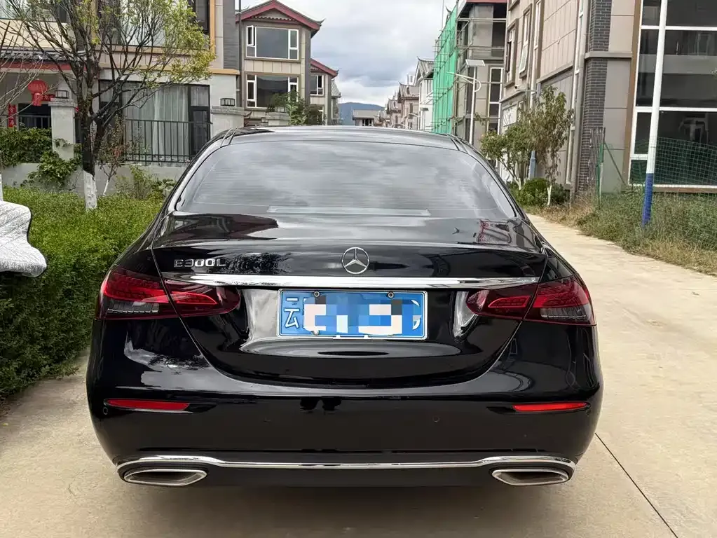 Mercedes-Benz E-Class 2023 из CN, фото 5