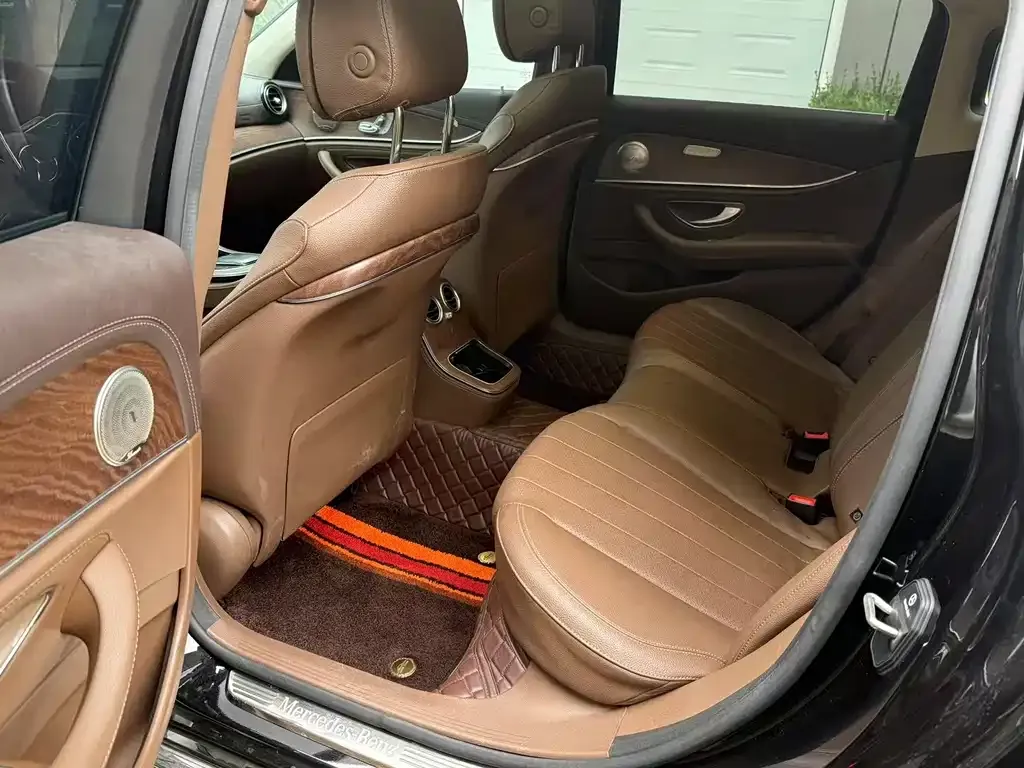 Mercedes-Benz E-Class 2023 из CN, фото 8